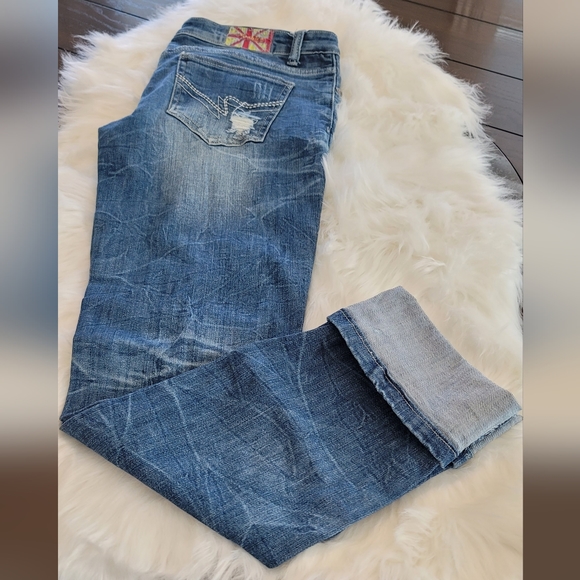 Jeans - Picture 2 of 3